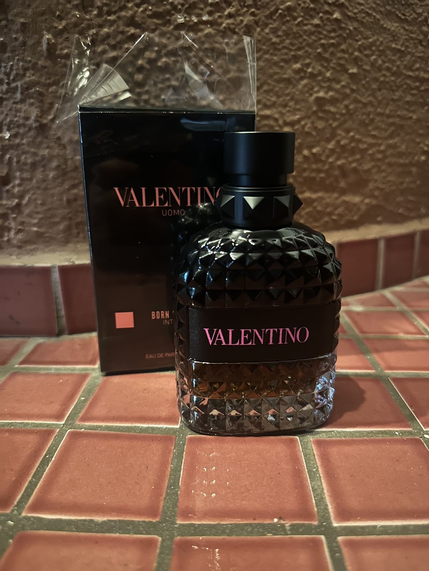 Valentino UOMO Born In Roma Intense (3.4oz)