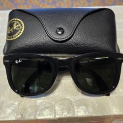 Ray-Ban foldable wayfarer 