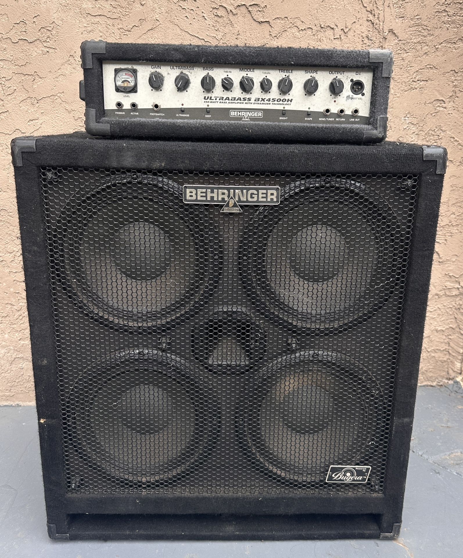 Bass Combo Behringer Ultrabass