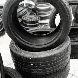 Michelin Pilot Sport 4 - 235/45ZR19