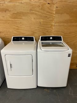 FREE Delivery! Like New Midea Washer and Electric Dryer Set