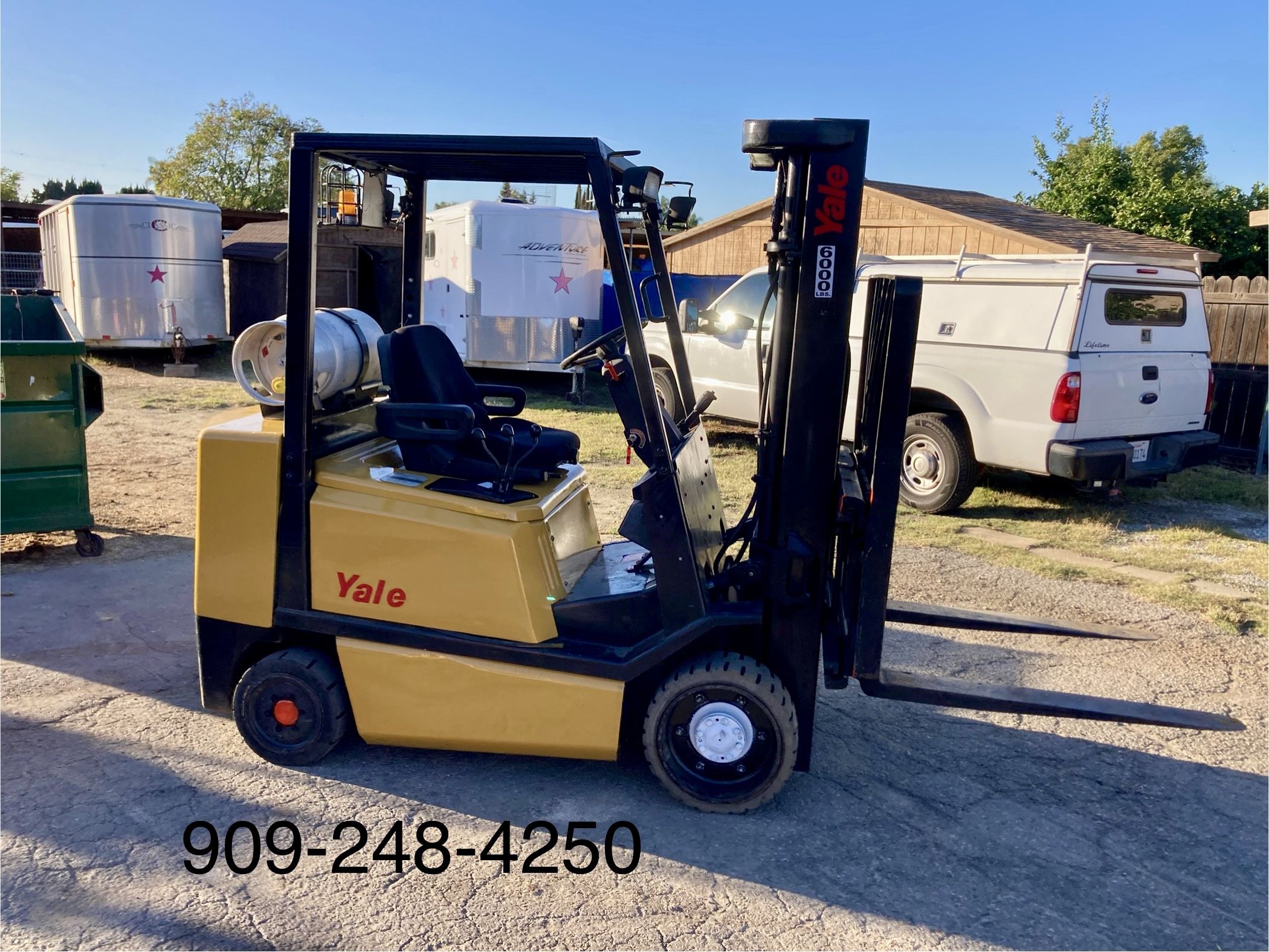 Forklift 6000lbs (READ LISTING)