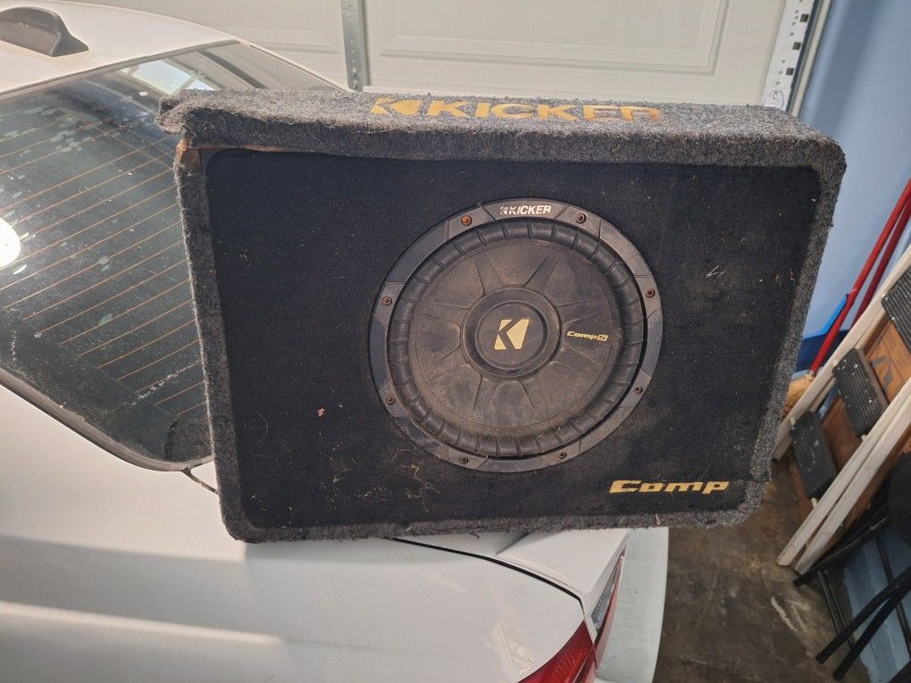 Kicker Comp 5 10-inch subwoofer