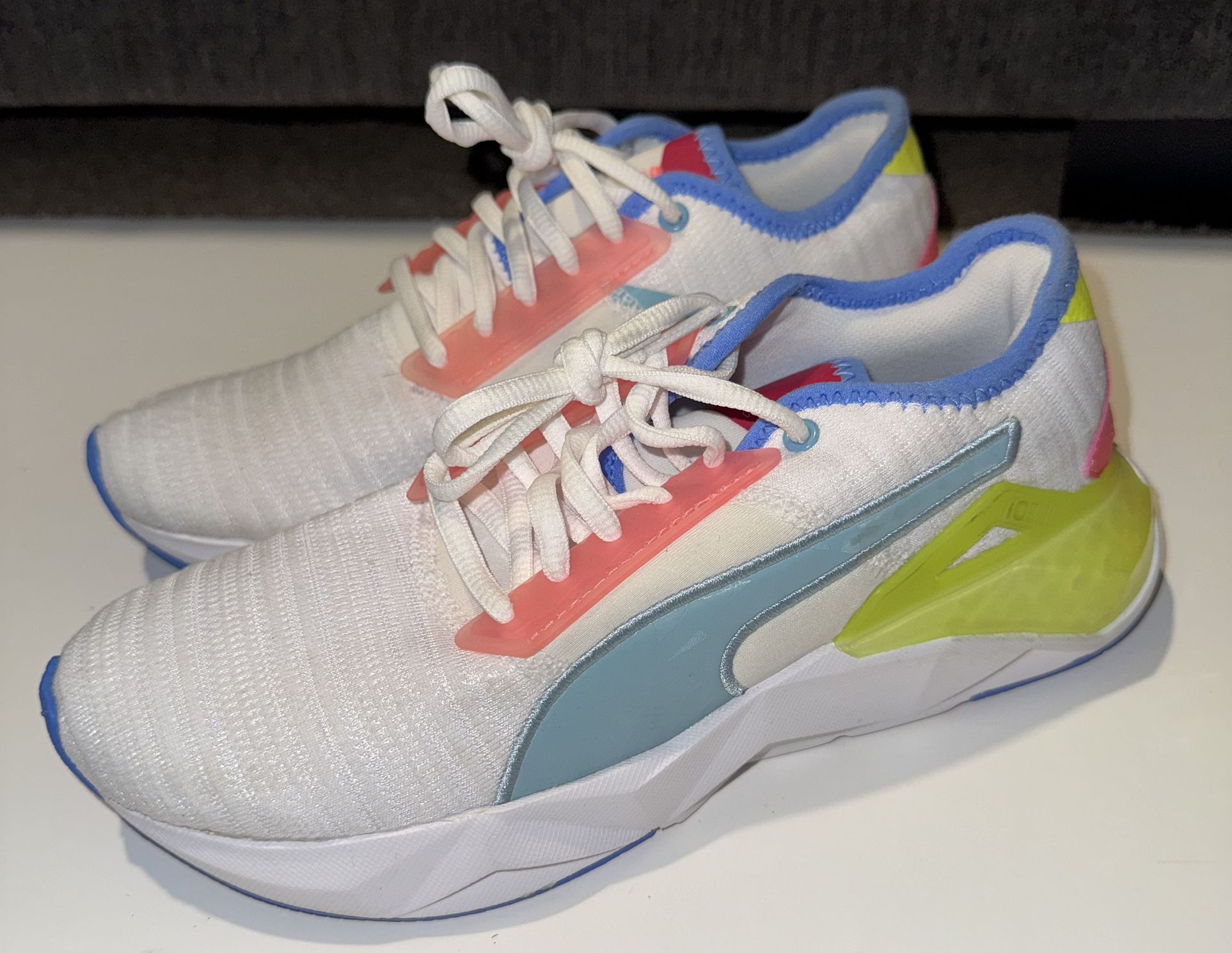 Puma Cell Plasmic White Runner Size 6W