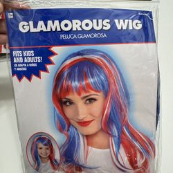 Glamorous wig
