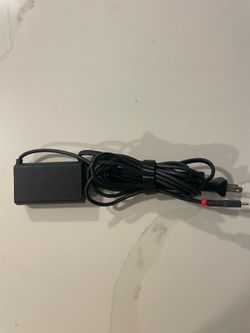 Lenovo ThinkPad 65W USB-C Slim AC Adapter