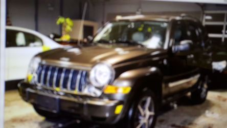 2005 Jeep Liberty Limited 4WD 4dr SUV