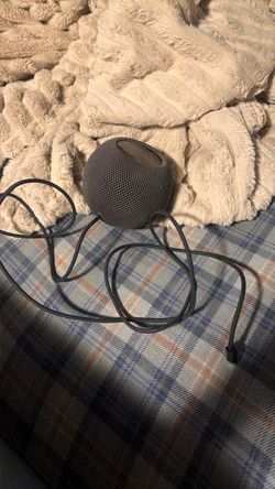 Black HomePod mini