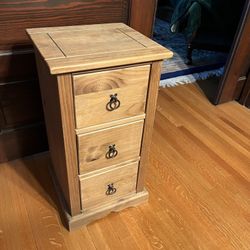 end table/night stand