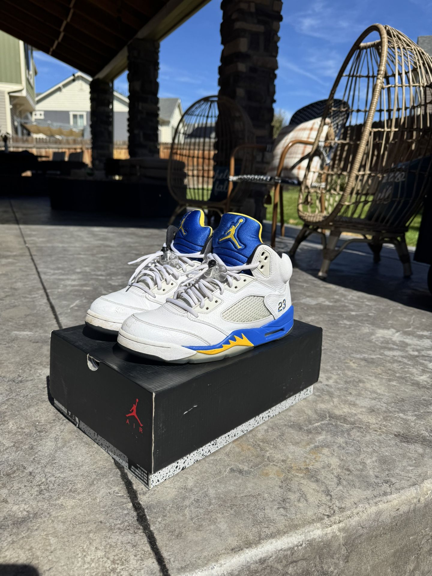 Jordan 5 Laney