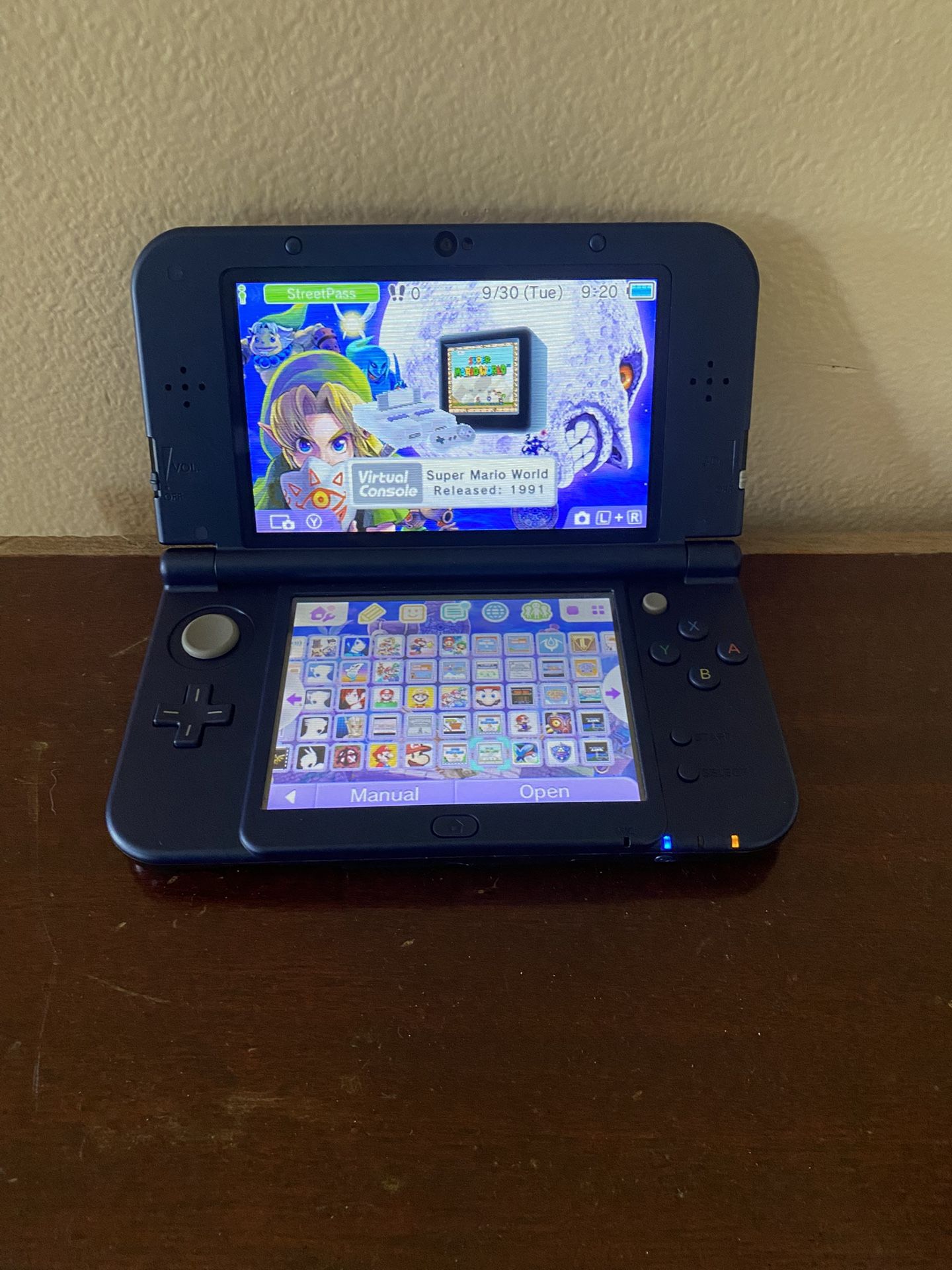 Nintendo 3DS XL Galaxy Purple Edition