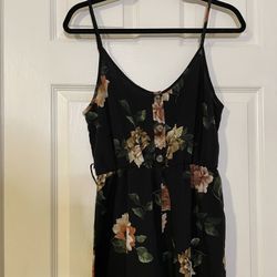 Women’s Size 6 Medium Black Floral Jumpsuit Adjustable Straps Belt Loops