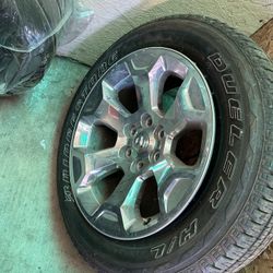 2019 Dodge Ram OEM WHEELS AND TIRES