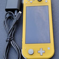 Nintendo Switch Lite Yellow Console Handheld w Charger In Very-Good Condition Clean