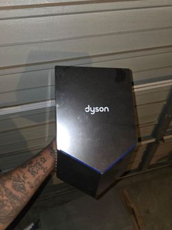 Dyson Airblade Hand Dryer