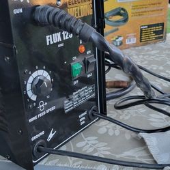 Chicago Electric Flux 125 Welder