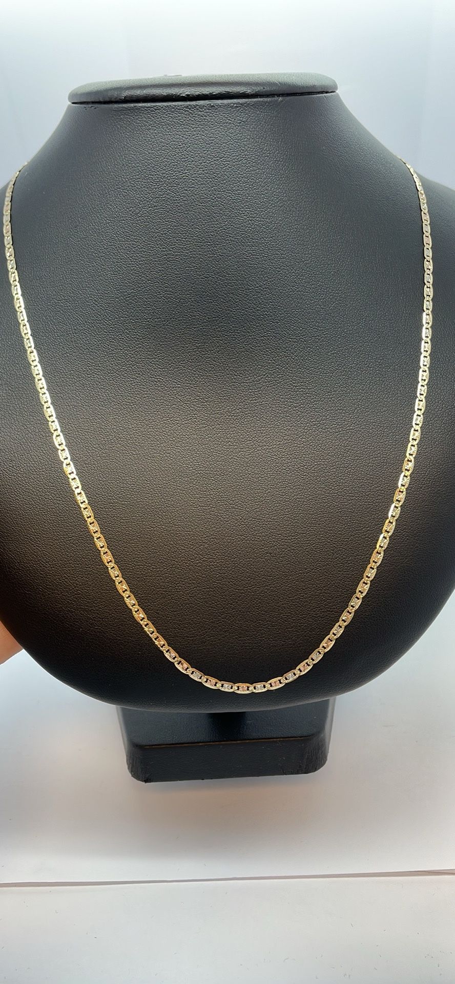 14k Three Tone Gold Chain. New.