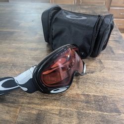 Oakley Ski Snowboard Goggles - All Conditions Lens - XLNT