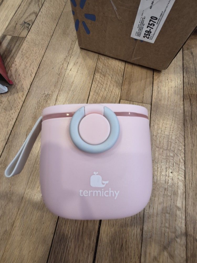 Termichy baby formula dispenser container