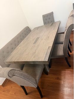 Dining room table