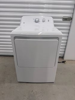 GE Washer & Electric Dryer Set – Like New
