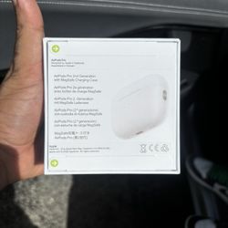 Apple AirPods Pro 2nd Gen White Bluetooth with MagSafe Charging Case