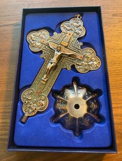 New Boxed Vintage Jerusalem Crucifix 12 Apostles