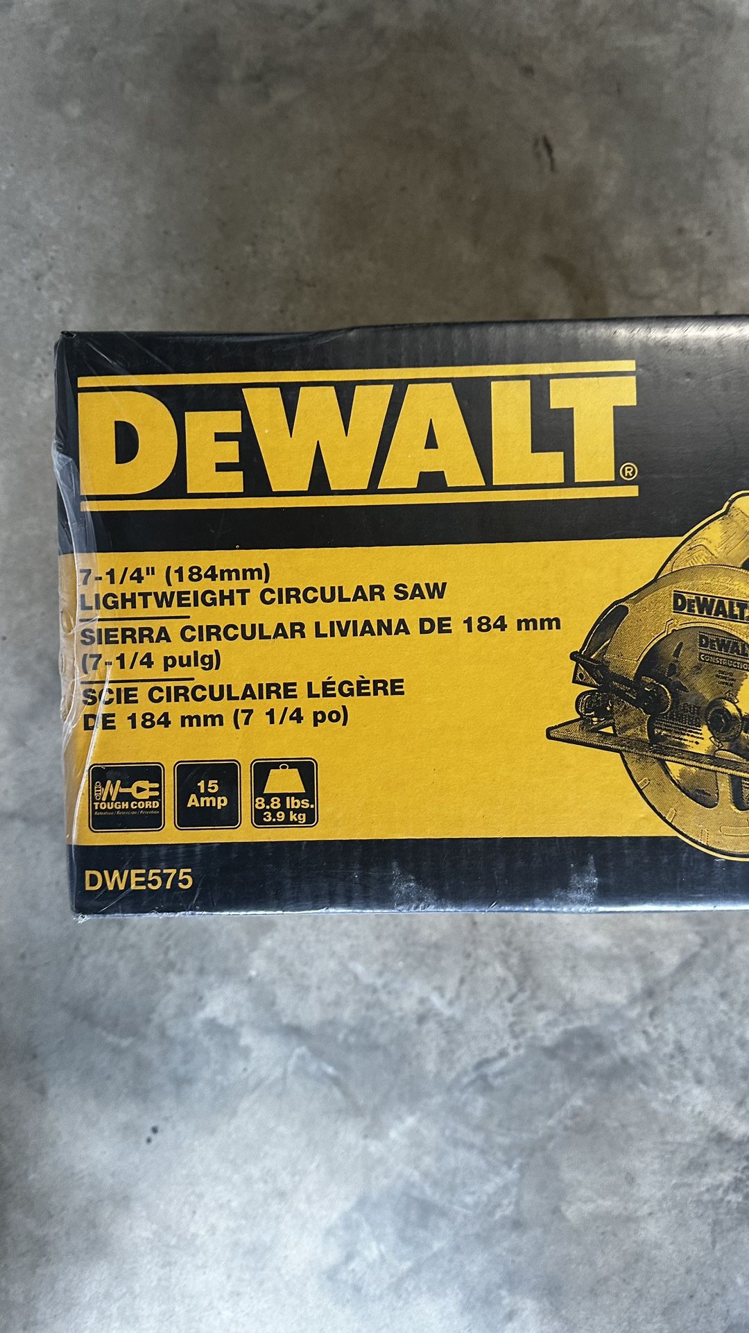 DeWalt Lightweight Circular Saw