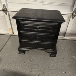 Black Wooden 3-Drawer Nightstand / End Table