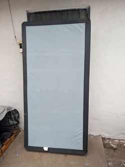 Box spring twin