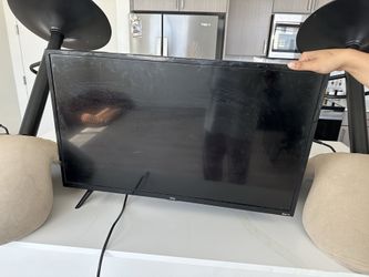 TCL 32 inch tv