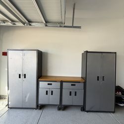 Gladiator Cabinet And Toolbox Storage