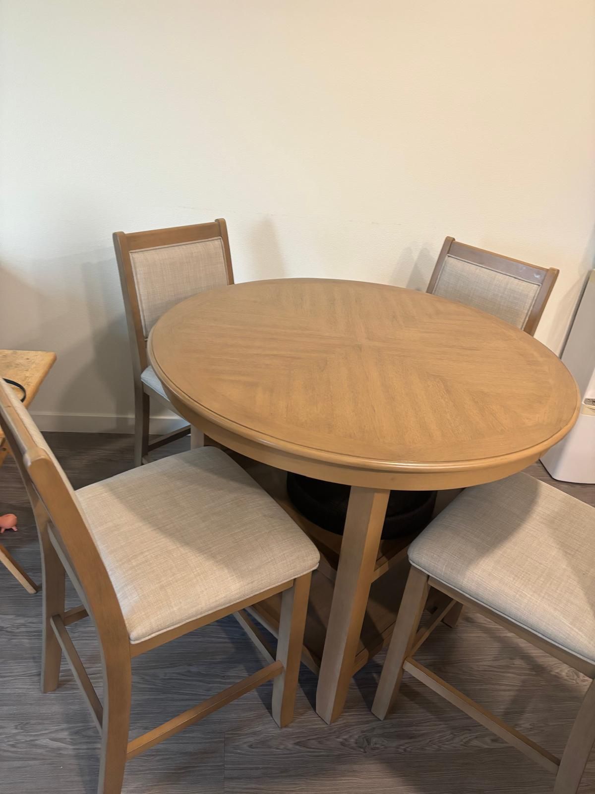 dining set