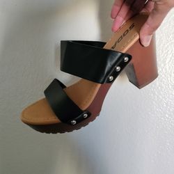 Heels $10 New 