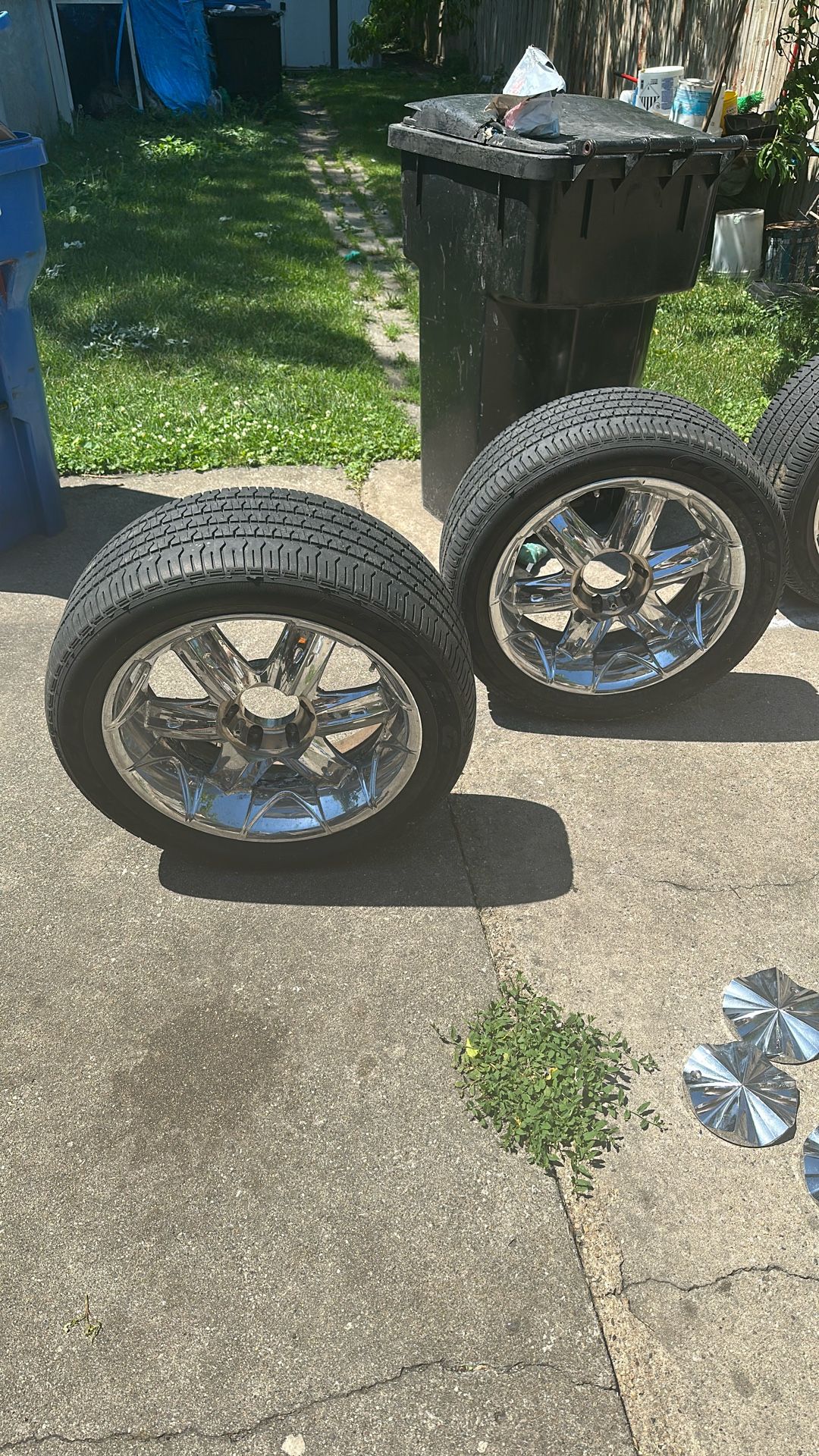 1 Set Of 4 Tires