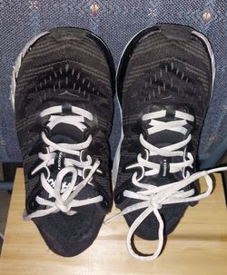 Hoka Gaviota 4 Women's Running Shoes in black and white.