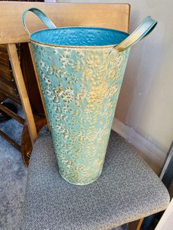 Metal Umbrella stand