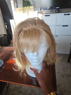 Blonde Bob Wig with Bangs