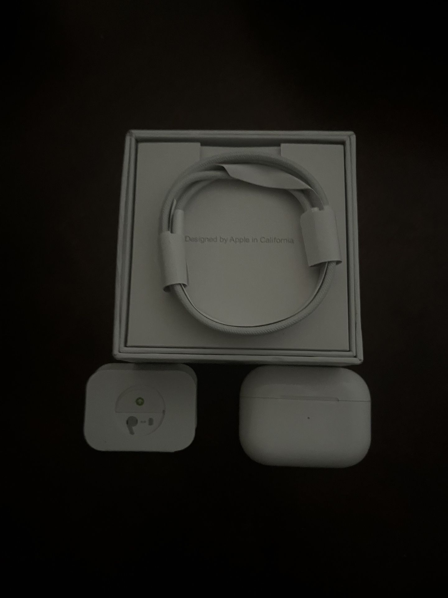 AirPods Gen 2