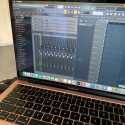 Music Producers Mac Sale 2019 16” $(contact info removed) Pro $550