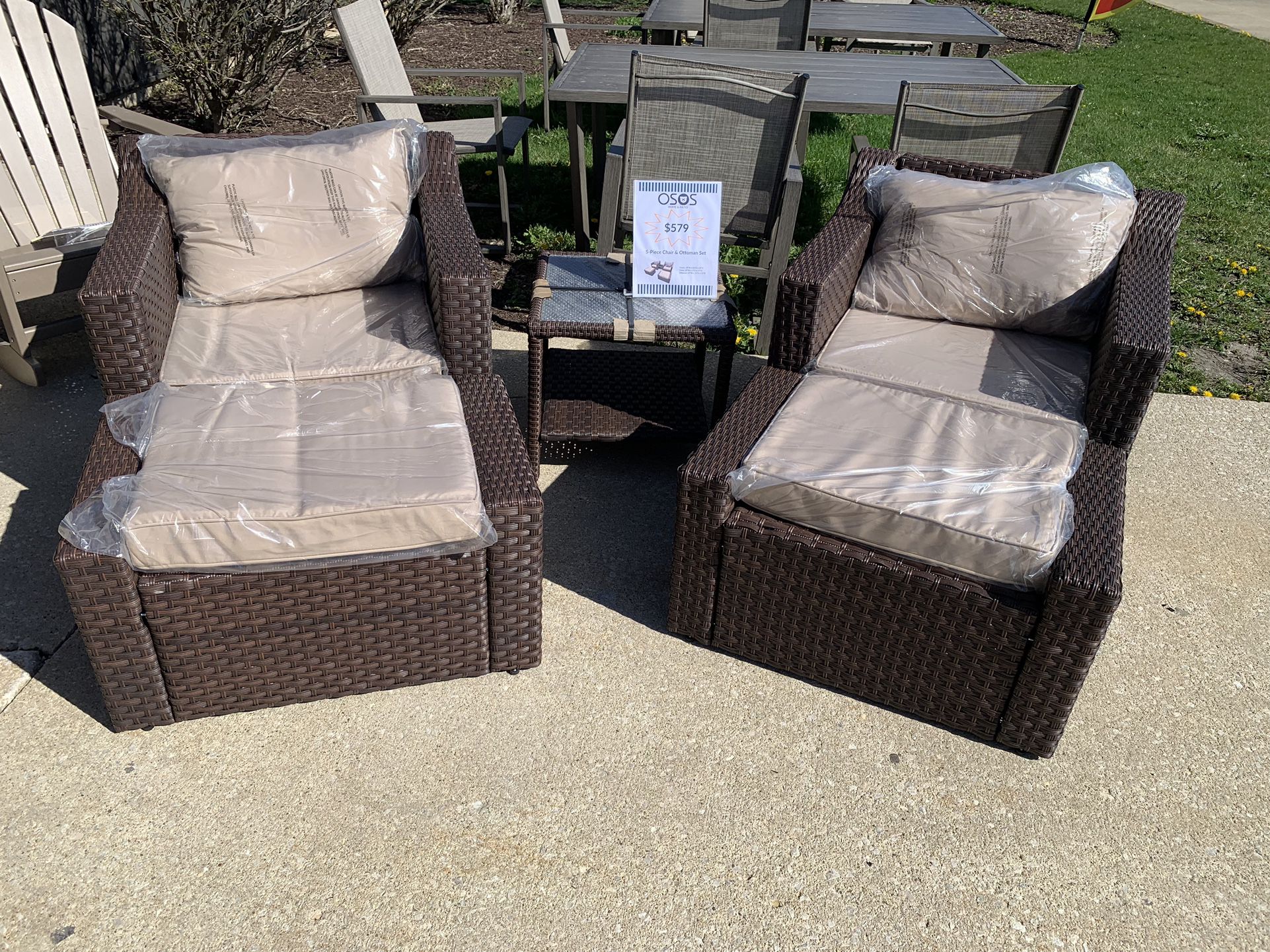5 Piece Chair and Ottoman Set