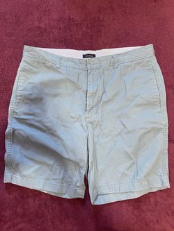 Club room men’s shorts
