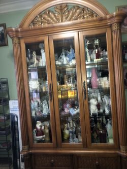 Curio cabinet solid wood city furniture brand