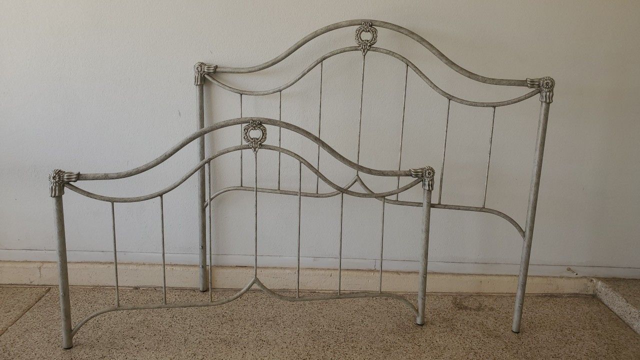 Shabby Chic Metal Queen Headboard and Footboard