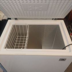 Iggloo Chest Freezer