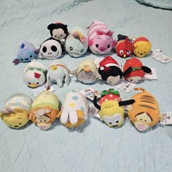 32 Disney Tsum Tsum Plush Lot
