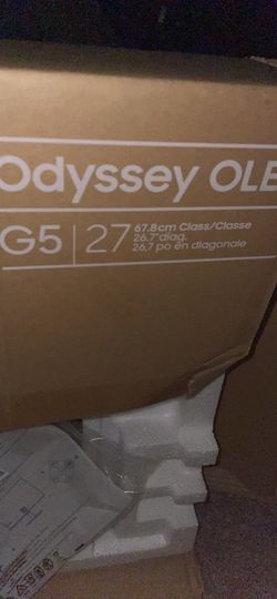 Samsung Odyssey OLED G5 27-Inch Gaming Monitor