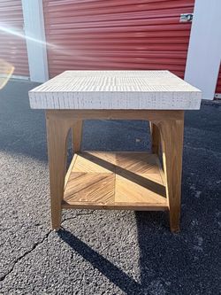 Rustic Wood End Table / Farmhouse Side Table – 22” Square