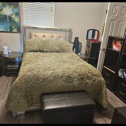 Everything Must Go! 2 Days Only