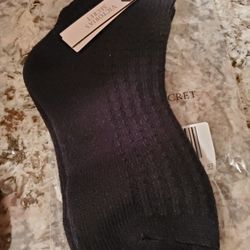 New VS Socks, Each Pair